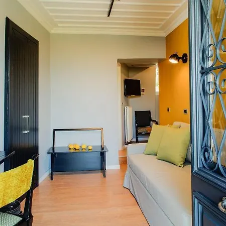 Aethra Boutique Frühstückspension 3*