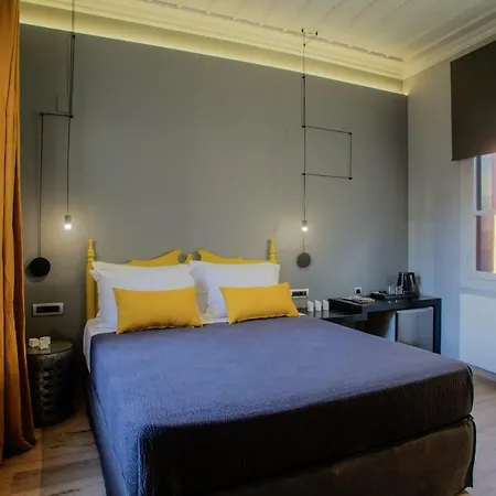 Aethra Boutique 4* نافبليو