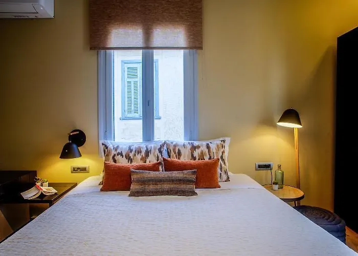 Aethra Boutique 4* נאפפליו